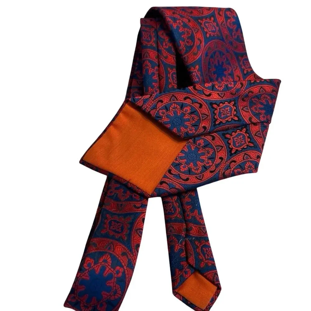 Vtg Necktie Ernst San Francisco Union EX Wide vibrant red/blue/medallion pattern